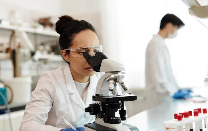 Phương pháp qPCR là gì và nó hoạt động như thế nào?